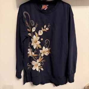 BEE ACTIVE HIGH LOW CREW NECK SWEATSHIRT